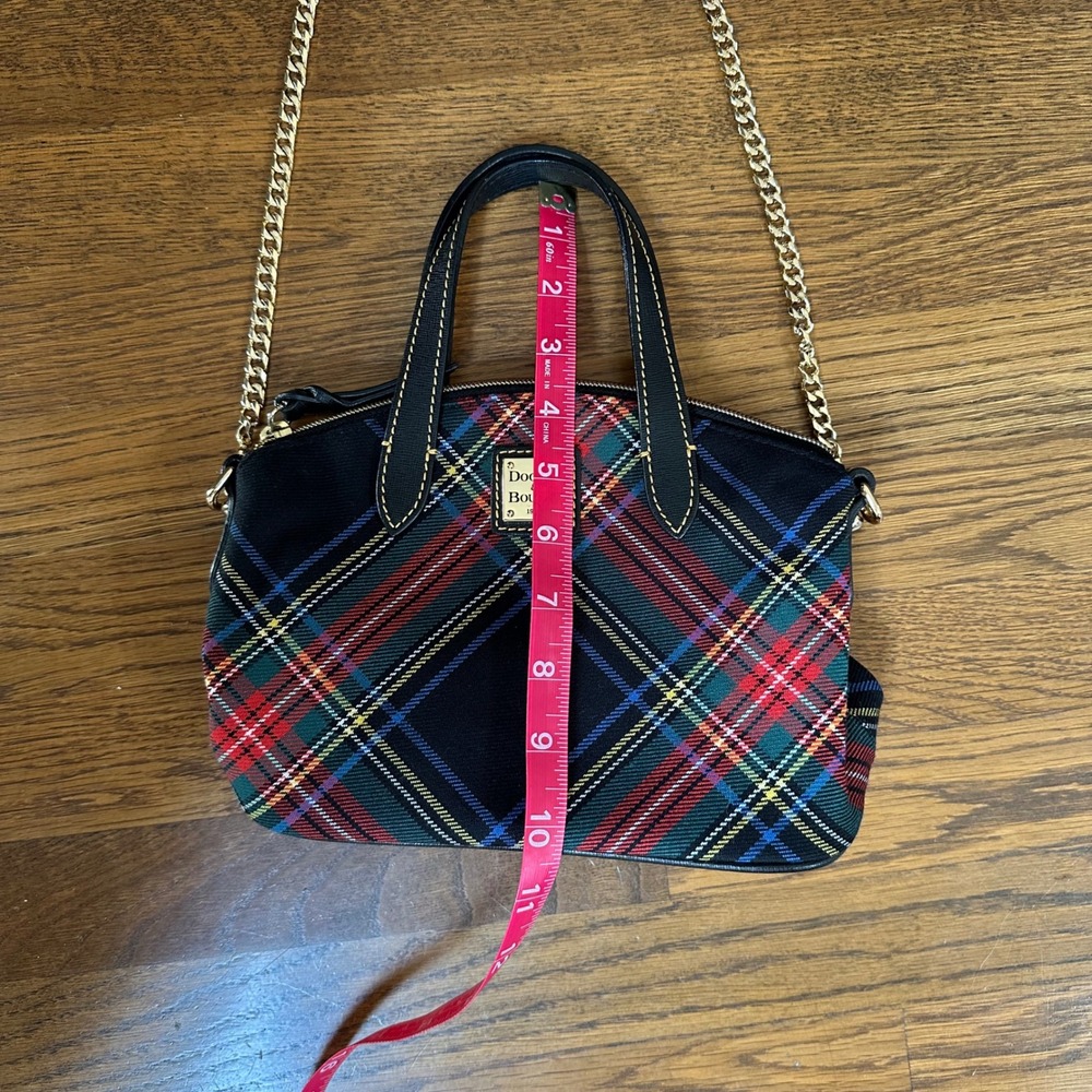 Dooney & Bourke Tartan Plaid Dome Satchel Crossbody Black Red Multi Gold Chain - Picture 16 of 16